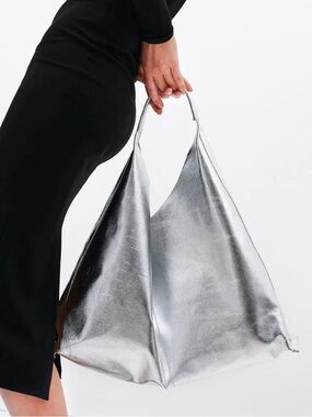 NWT Marcella Kelly Tote in silver (disco pebble)